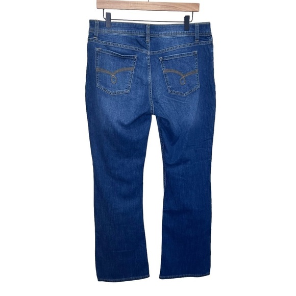 Lee Riders Modern Mid Rise Bootcut Jeans Size 14 Denim Casual - Picture 5 of 8